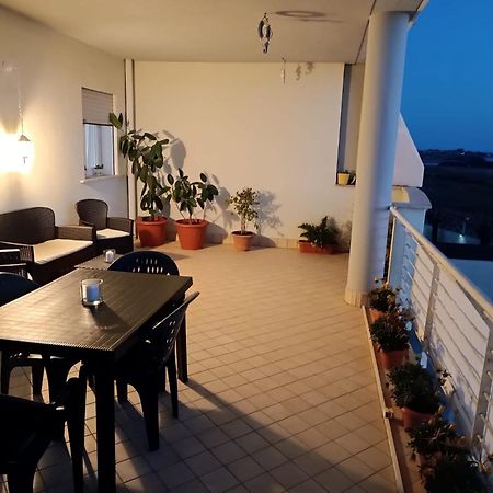 Armareaoverseassuites 1 Φιουμιτσίνο Εξωτερικό φωτογραφία