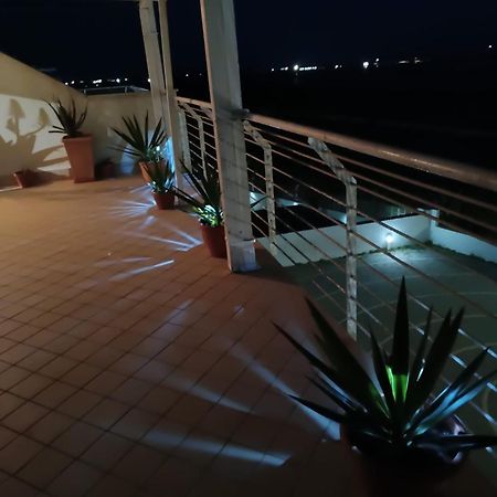 Armareaoverseassuites 1 Φιουμιτσίνο Εξωτερικό φωτογραφία