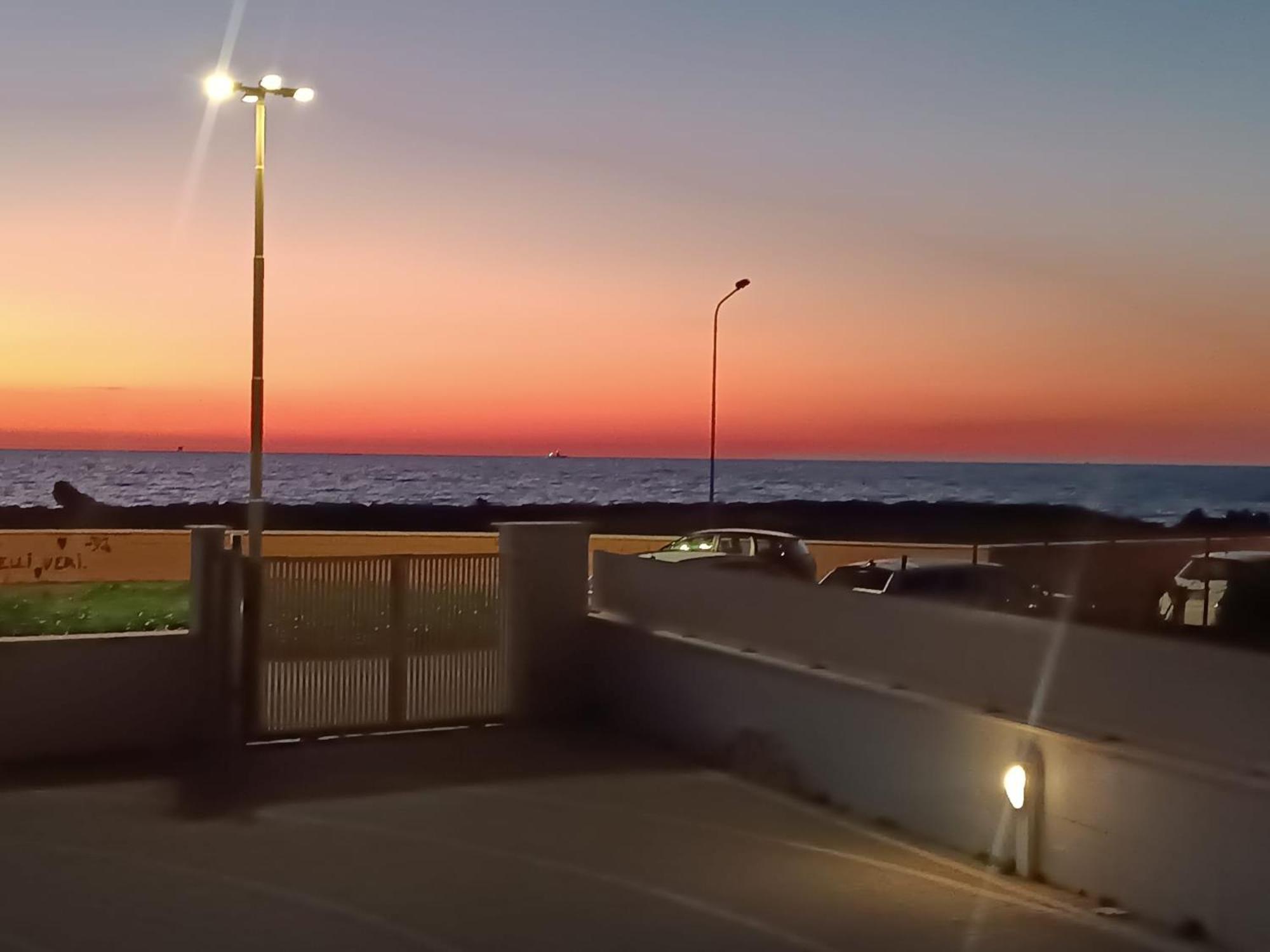 Armareaoverseassuites 1 Φιουμιτσίνο Εξωτερικό φωτογραφία